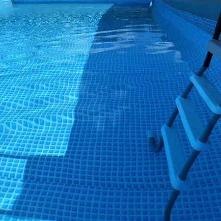 La Ferme Des Lamas Dordogne * Saint-Cyr-Les-Champagnes